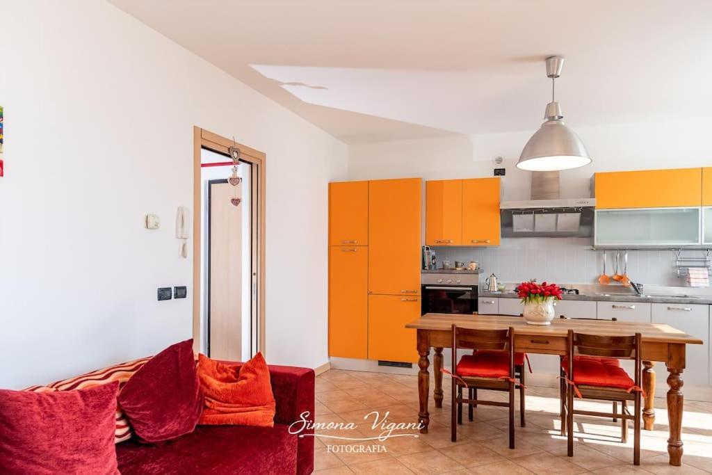 Il Giardino Di Laura Apartment Costa Volpino Exterior photo